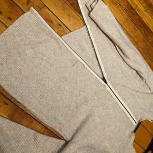 Zipper back sweater